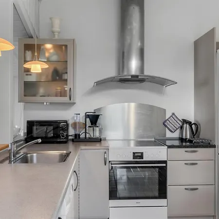 Nyaraló Sigbrit - 100m From The Sea By Interhome Tranekær